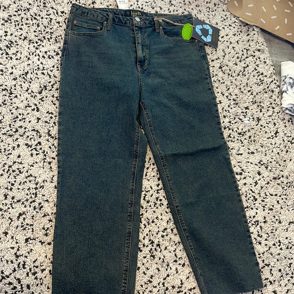 straight leg jeans